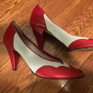 Genuine 1950's vintage peep toe pumps